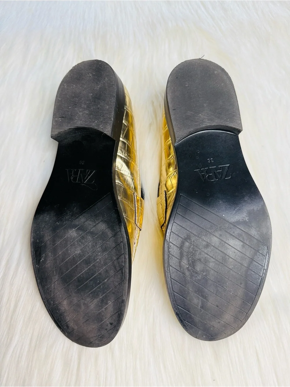 Zara Gold Metallic Croc Embossed Loafers